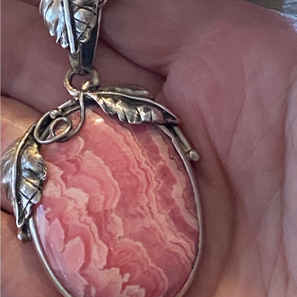 Rhodochrosite sterling Italy necklace - Picture 2 of 6